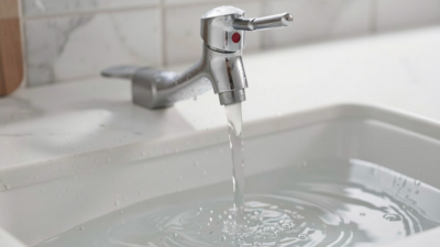 Еще более 200 крыш домов в Казани очищены от снега и наледи