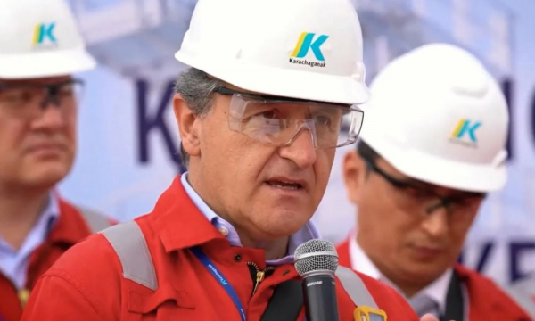 Казахстана установил крайний срок для сооператоров Карачаганакского проекта Eni и Shell для принятия решения по строительству ГПЗ на месторождении