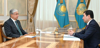 Президент принял председателя Мажилиса Ерлана Кошанова