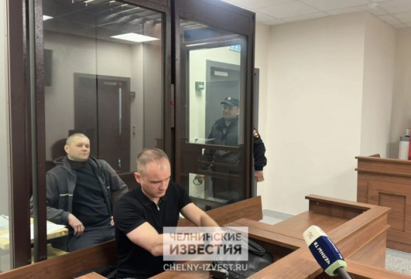 В суде стартовало дело дебошира, зарезавшего соседа за замечание о громкой музыке