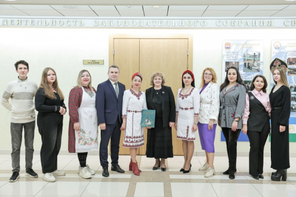 Людмила Бабушкина обещала поддержать культурное наследие малых народов Урала