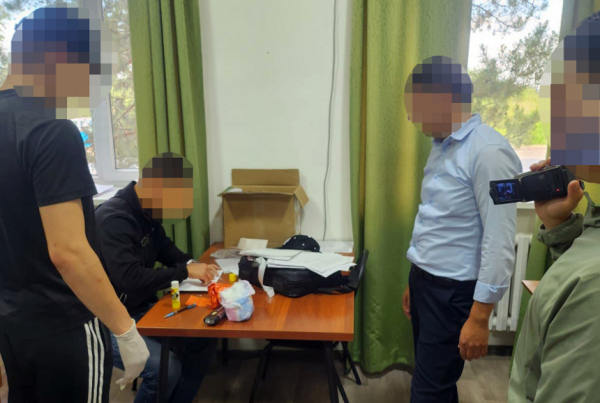 Сотрудники КазАвтоЖола подозреваются в вымогательстве в особо крупном размере