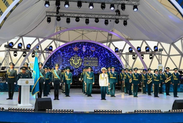 Военно-музыкальный фестиваль стартовал в Астане