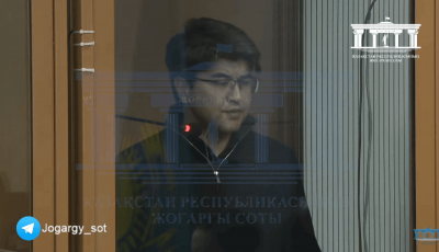 По сугробам пришлось ползли к пациенту медикам «скорой помощи» из Хромтау