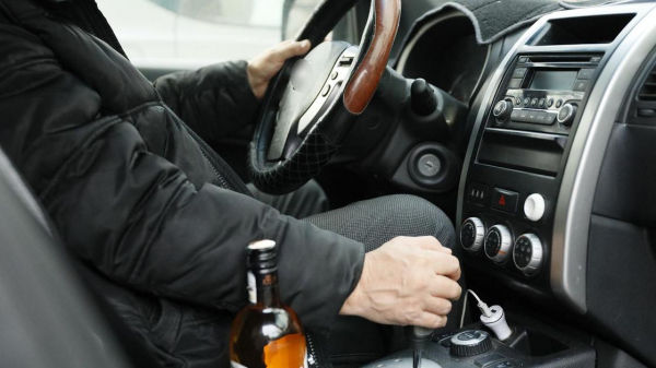 Вновь пьяный за рулем: в соцсетях сообщили о задержании акима в Карагандинской области