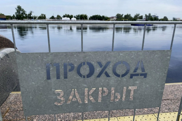 Уровень воды в Оби падает: в Новосибирске предупреждают о рисках для судов и купальщиков