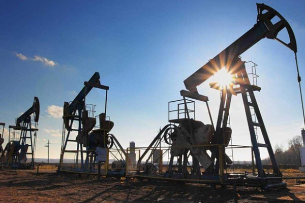 Укрепится ли тенге? — Экономист об атаке на саудовский НПЗ