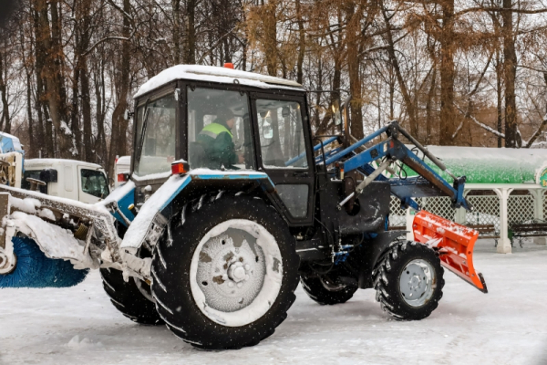 &laquo;Помогите, пожалуйста&raquo;: из-за вставшей спецтехники калужское село стало катком