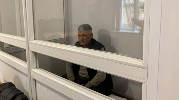 Ошибка адвоката прервала суд по делу о захвате в заложницы в аэропорту Алматы