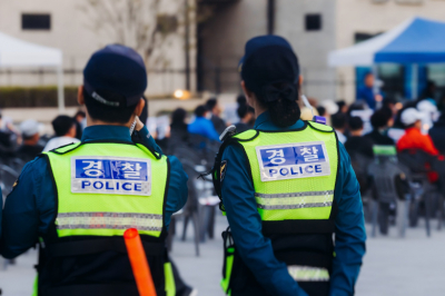 Трое мужчин серьезно пострадали во время &laquo;голого фестиваля&raquo; в храме Японии