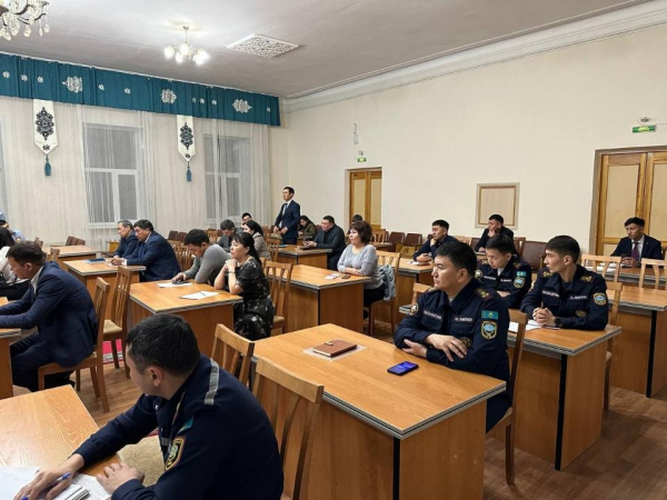 Безопасность в зимний период: В Семее состоялось плановое заседание комиссии по ЧС