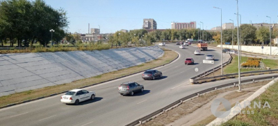 Насколько выросло количество автомобилей за год в Казахстане