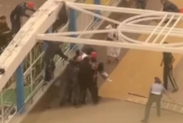 Женщину после попытки спрыгнуть с моста доставили в полицию Астаны