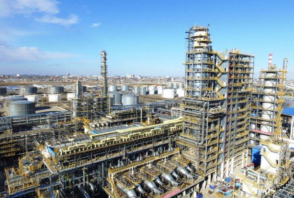 АНПЗ планирует выйти на прежний объём переработки нефти до конца недели