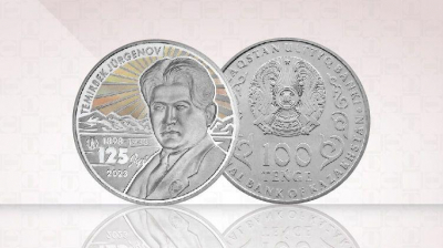 По итогам июля курс тенге укрепился до 445,89 тенге за доллар