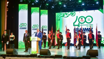 Песошин поздравил татарстанцев с победой советских войск в Сталинградской битве