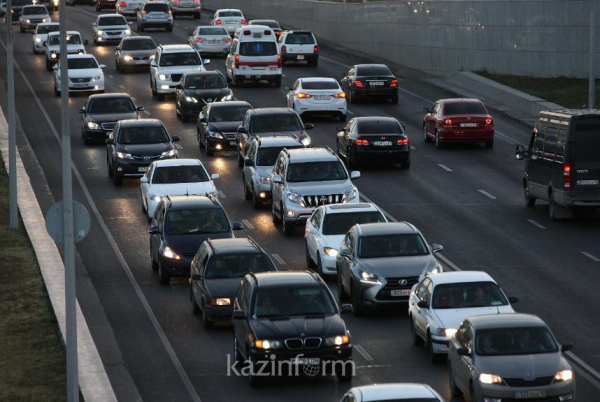 В криминальных схемах ввоза иностранных авто участвовали сотрудники полиции - Президент