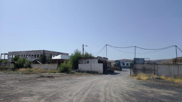 За 270 тысяч тенге продали базу госпредприятия без конкурса в Жамбылской области