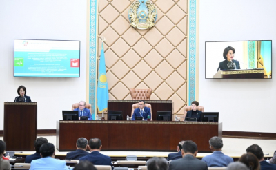 Парламентская комиссия обсудила устойчивое развитие и здравоохранение в Казахстане