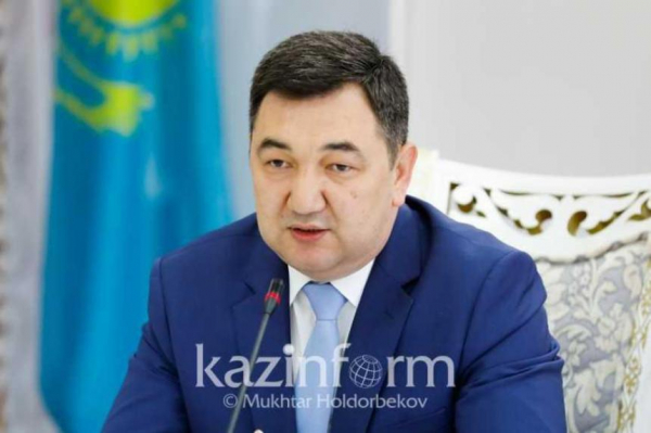 Не нарушать закон призвал журналистов глава Мининформации РК