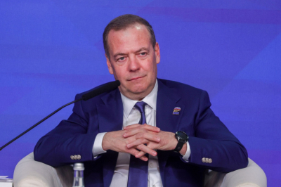Медведев в преддверии 9 Мая раскрыл, какой урок не прошла Германия