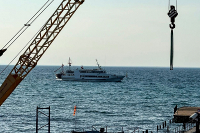 Нефтяное пятно в десять тысяч квадратных метров образовалось в Черном море у Кубани