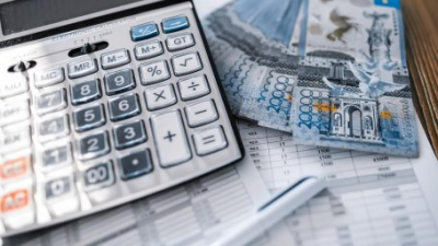 Порядка 326,9 млрд тенге выплачено казахстанцам в виде пособий и соцвыплат по инвалидности