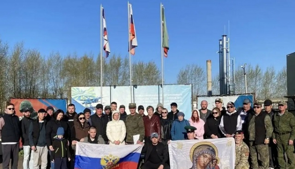 Нижнекамск проводил на службу семерых контрактников