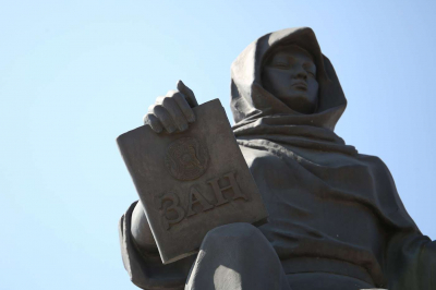 Бывшему высокопоставленному полицейскому заменили штраф на заключение в Актюбинской области