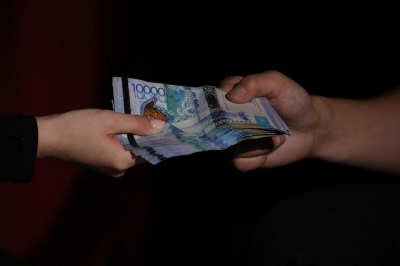 В Казахстане во II квартале сократился спрос на кредиты среднего и крупного бизнеса
