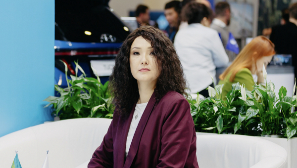 Почему отсрочили установку кнопки SOS в авто в Казахстане объяснил эксперт
