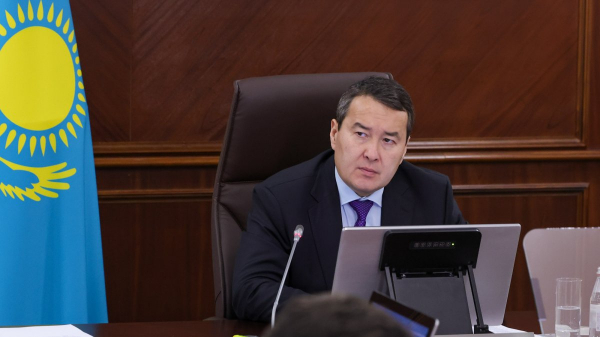 Смаилов потребовал ускорить согласование совместных инвестпроектов с Саудовской Аравией
