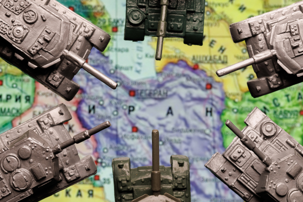 СМИ: Тысячи курдских бойцов из&nbsp;Ирака начали наземную операцию против Ирана