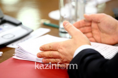 Декларирование доходов чиновников в Казахстане приостановили до 2025 года