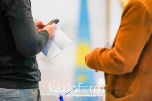 Не стоит критиковать всех учителей – министр просвещения Казахстана о фальсификации на выборах