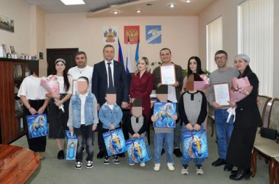 И опять &laquo;ценные специалисты&raquo;: в Краснодарском крае сертификаты на жильё получили только мигранты