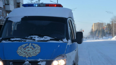 Полиция провела рейд на барахолке в Алматы
