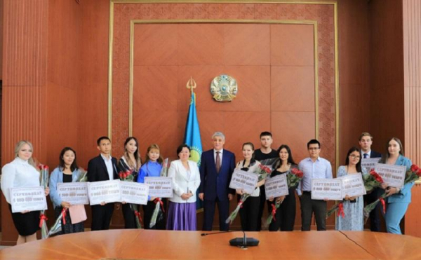 От 1,5 до 5 миллионов получили молодые медики в Карагандинской области