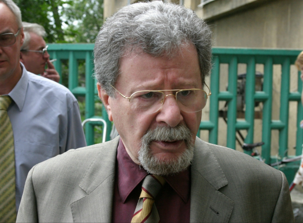 Умер легенда российской адвокатуры Генрих Падва &ndash; он&nbsp;защищал Ходоровского*, Усманова и&nbsp;Сердюкова