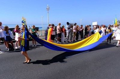 В Риме на антифашистском марше вспыхнули потасовки из-за украинских флагов