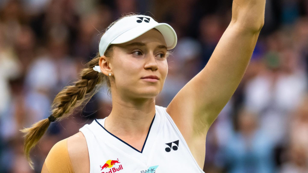 Елена Рыбакина стартовала с волевой победы на турнире в Майами