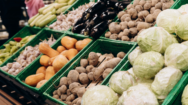 Аким Мангистау рассказал, как намерен бороться с высокими ценами на продукты