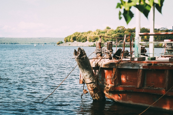Хабаровский завод установил на судно двигатель КАМАЗ взамен импортного
