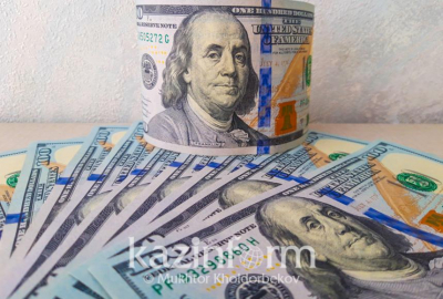 По итогам июля курс тенге укрепился до 445,89 тенге за доллар