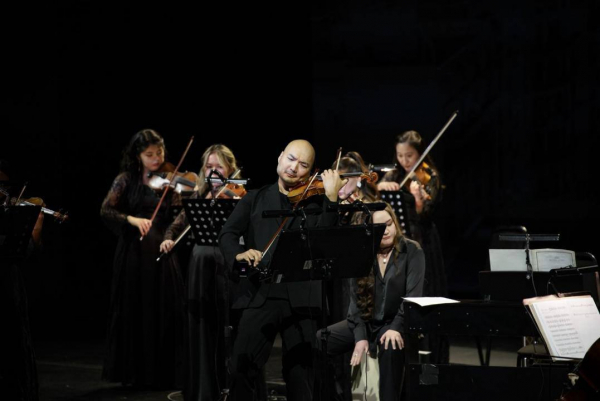 Симфонический оркестр театра «Астана Балет» выступил на сцене Almaty Theatre