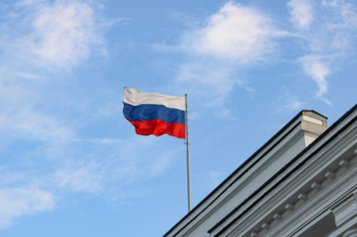 Политолог объяснил символизм проведения съезда &laquo;Единой России&raquo; в День флага