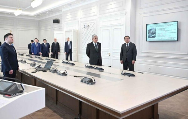 Проблема видна невооруженным взглядом - президент о транспортной ситуации в Алматы   