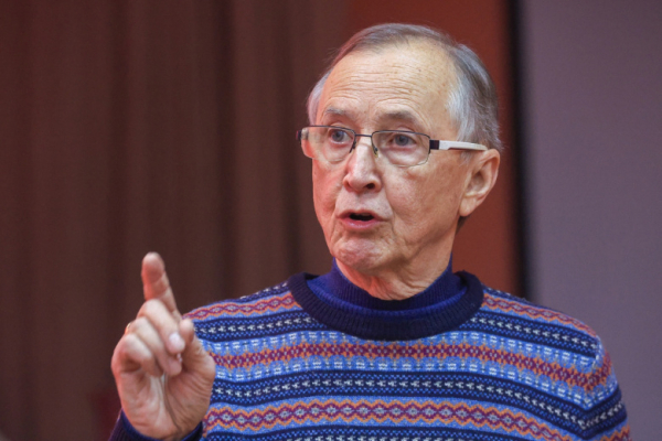 &laquo;Эффектная пустота&raquo;: Бурляев объяснил, чем опасен для детей &laquo;Чебурашка&raquo;