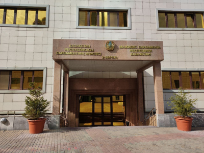 Мажилис одобрил получение займа Казахстаном от МБРР