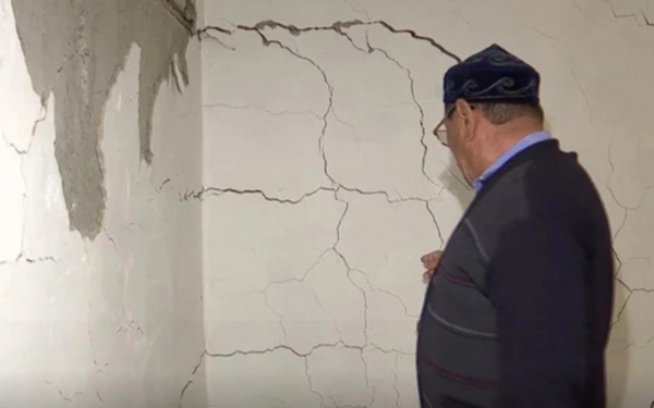 Акимат проиграл суд подрядчикам, которые построили аварийные дома